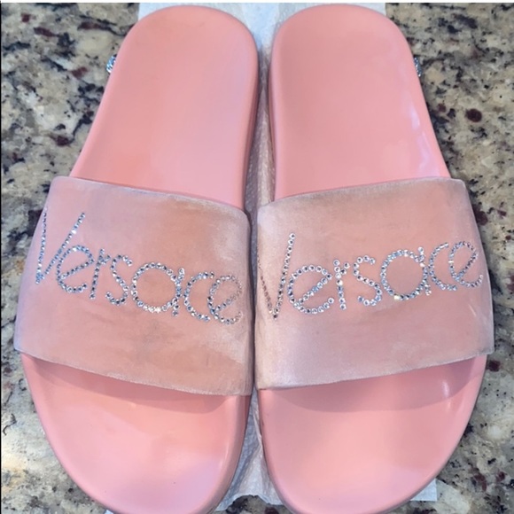 AUTHENTIC GOOD CONDITION VERSACE PINK BLING SLIDES 81/2 COMES WITH DUSTBAG